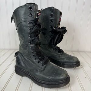 Dr. Martens Triumph Boots Green Floral Leather Fold Over Women's Size USA 7 Goth